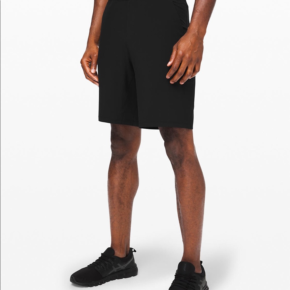 Lululemon Pace Breaker Short 9" Linerless